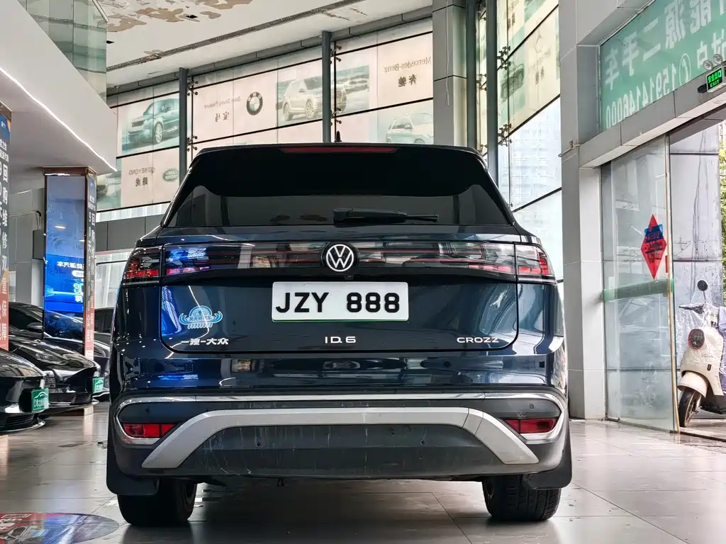 Volkswagen ID.6 CROZZ 2021 PRO