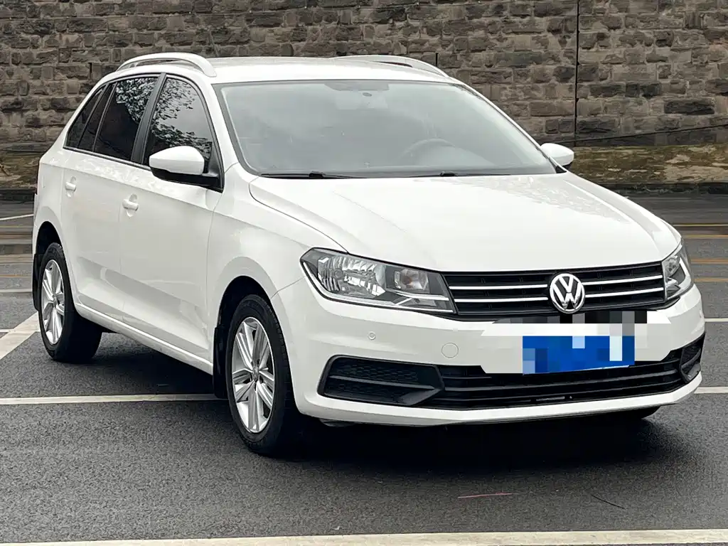 Volkswagen Santana — миниатюра 7