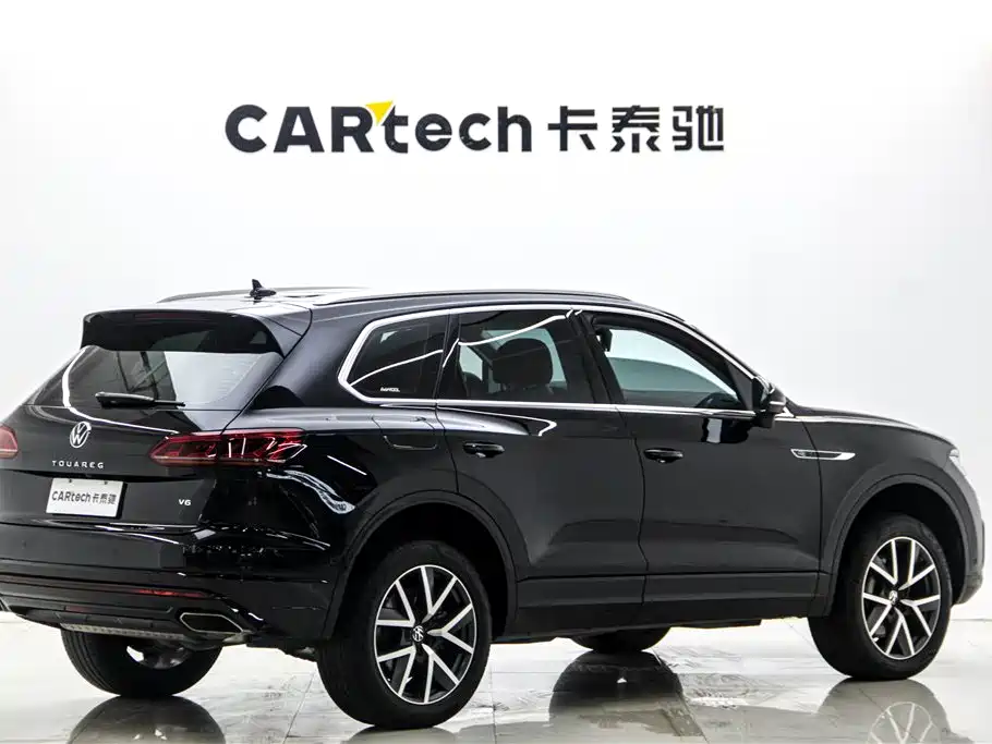 Volkswagen Touareg 2023 3.0TSI Sport
