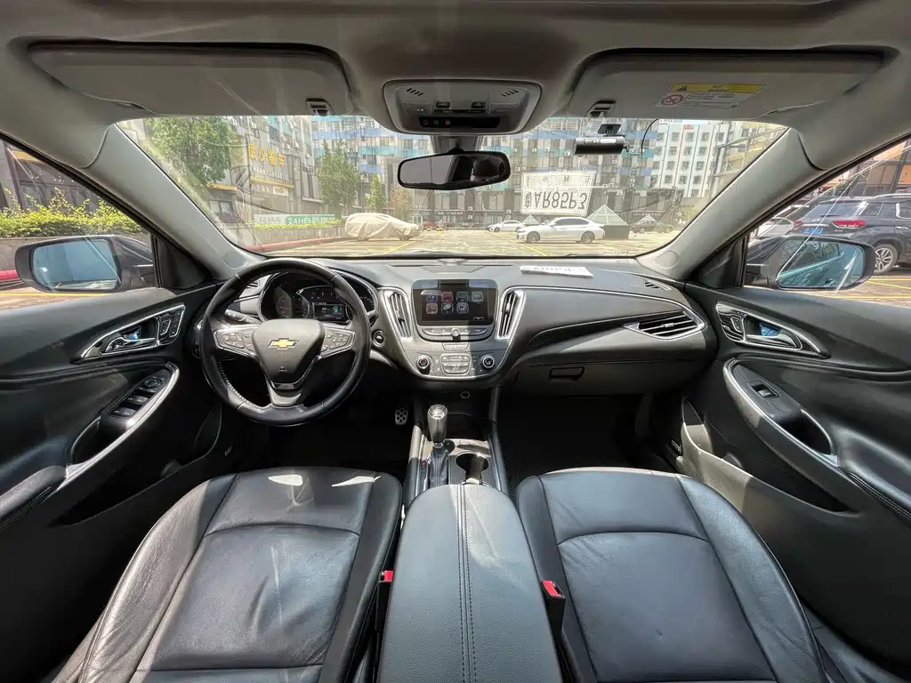 Chevrolet Malibu XL — миниатюра 7