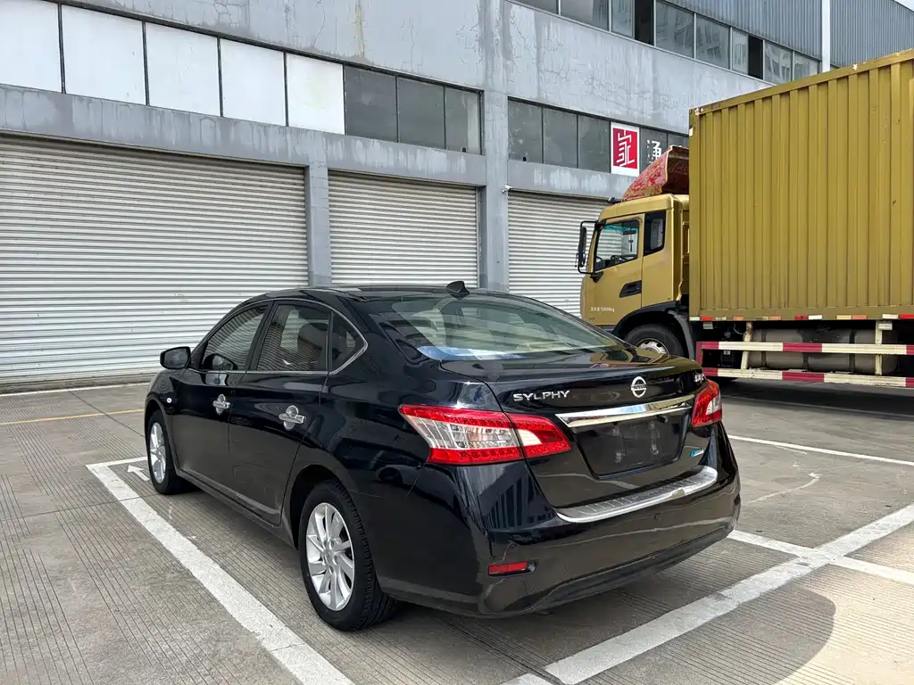 Nissan Sylphy — миниатюра 3