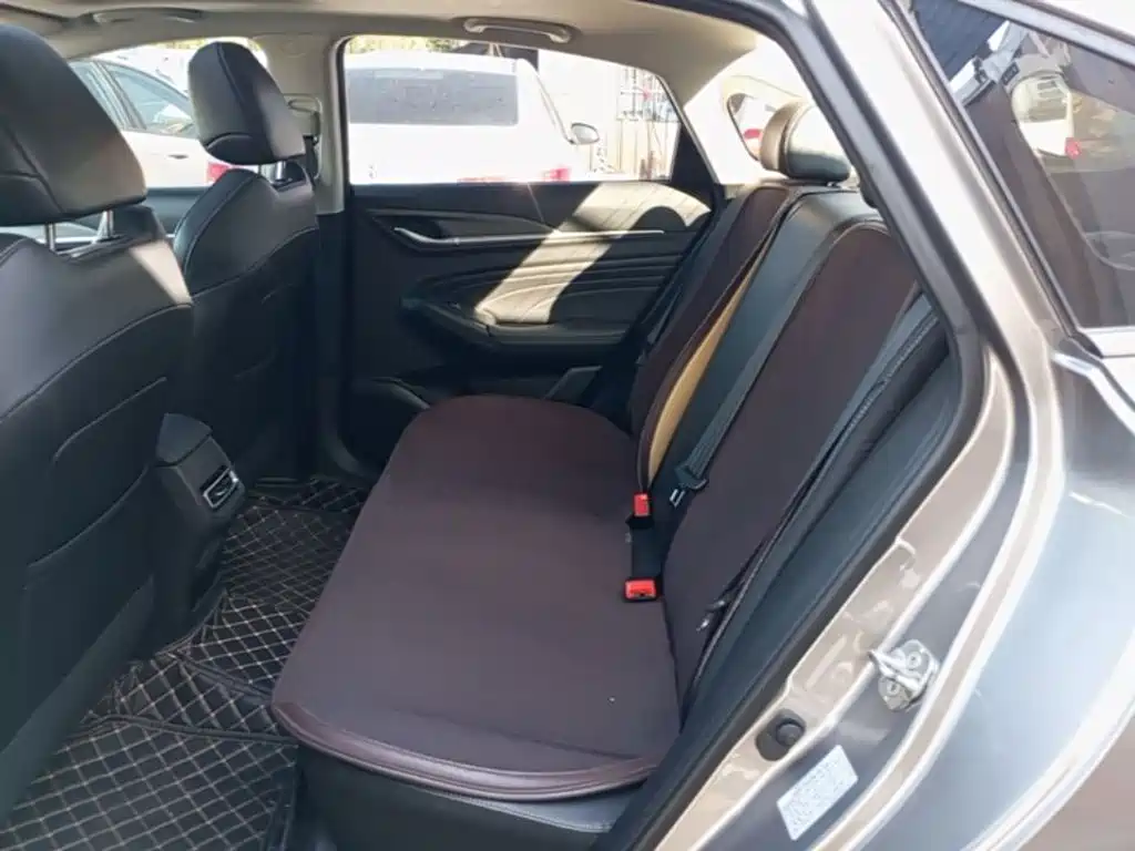 Changan Eado — миниатюра 17