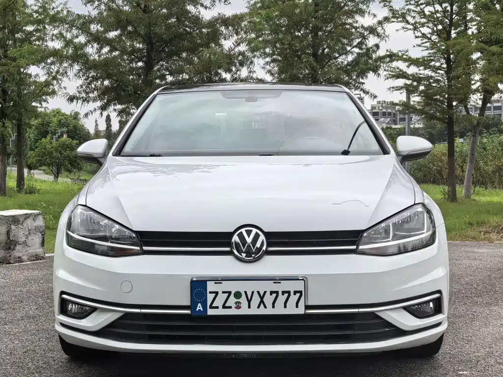 Volkswagen Golf — миниатюра 2