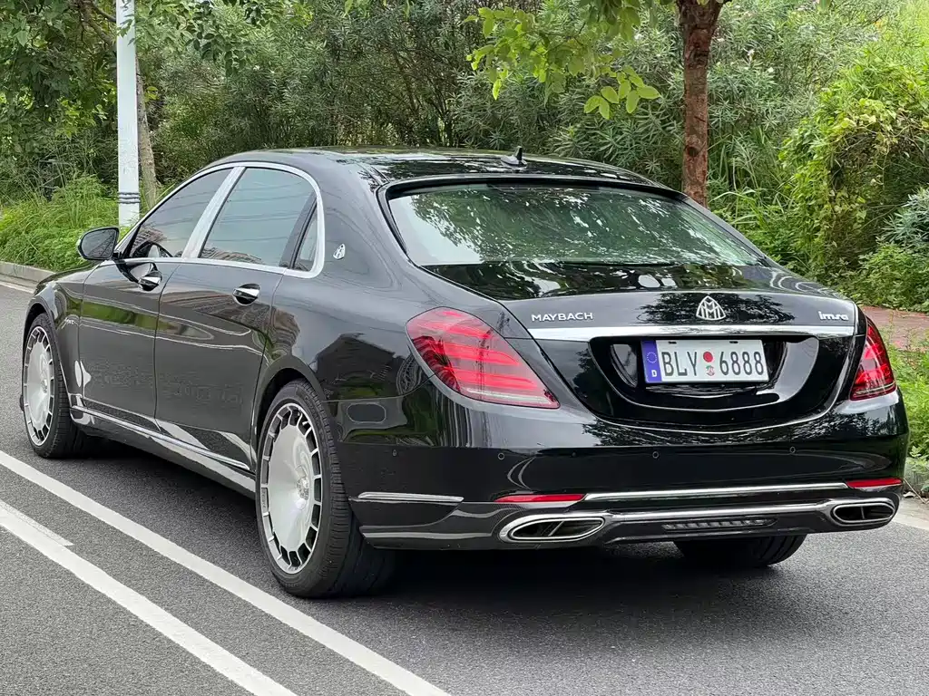 Mercedes-Benz S-Class — миниатюра 6