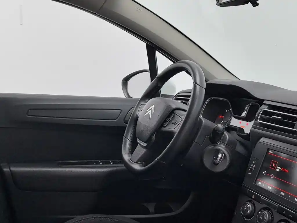 Citroen C4 — миниатюра 22