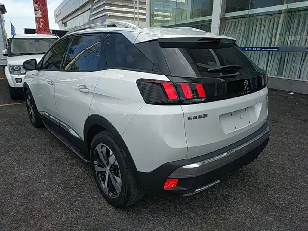 Peugeot 4008 — миниатюра 5