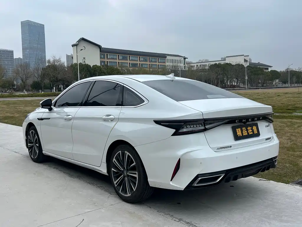 Chery Arrizo 8 8 2023 1.6T DCT