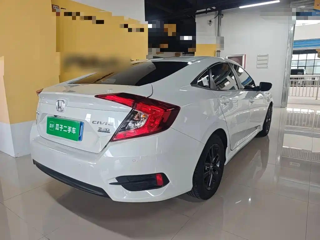 Honda Civic — миниатюра 7