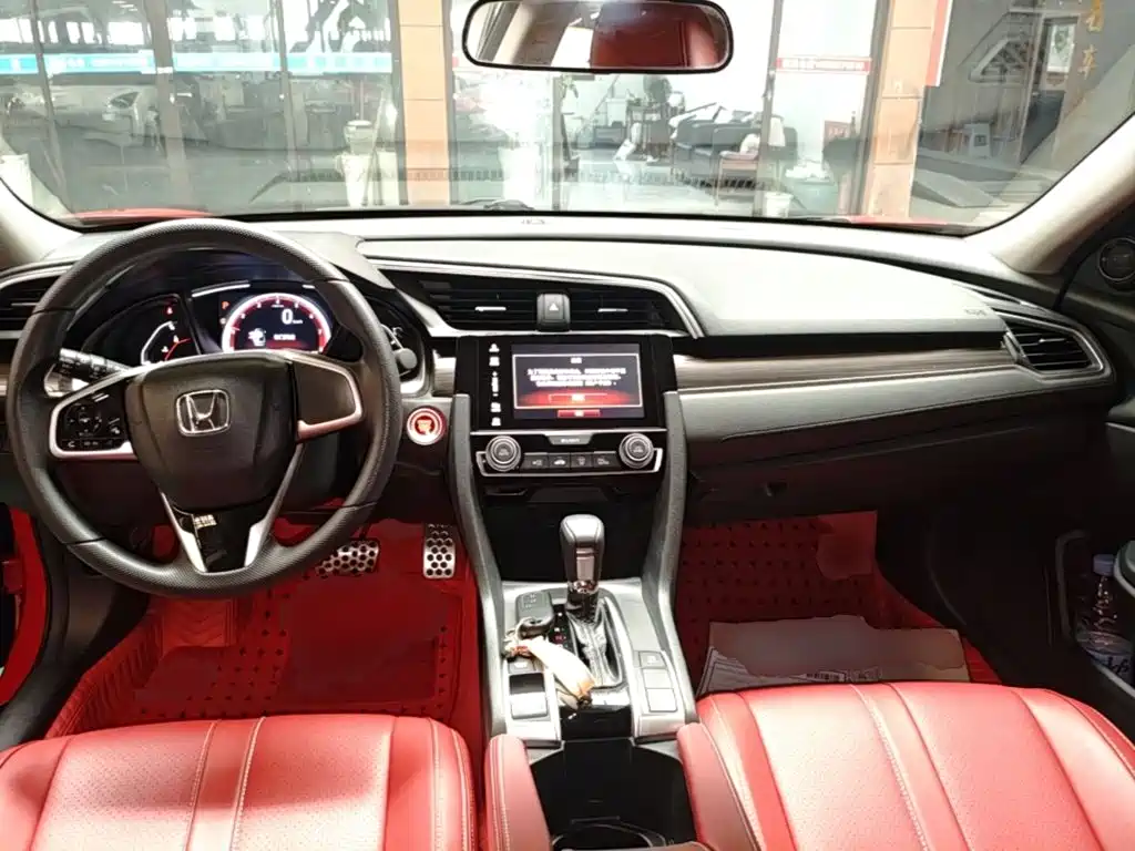Honda Civic — миниатюра 10