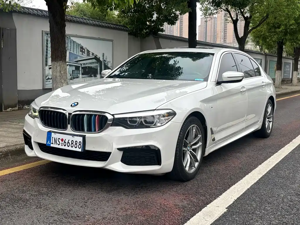 Купить BMW 5 Series