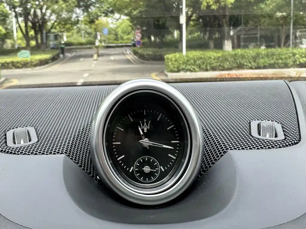 Maserati Levante — миниатюра 12