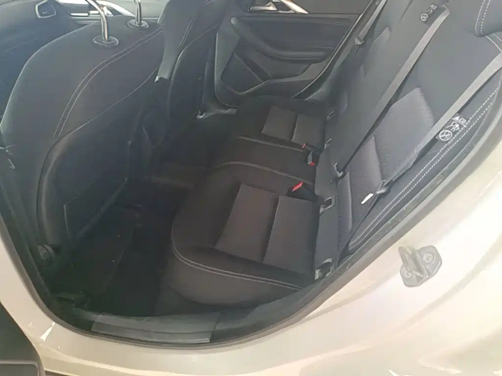 Infiniti QX30 — миниатюра 17