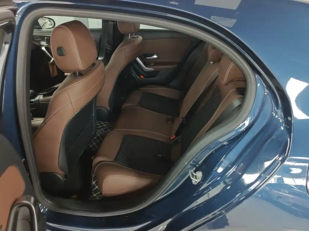Mercedes-Benz A-Class (Import) — миниатюра 17