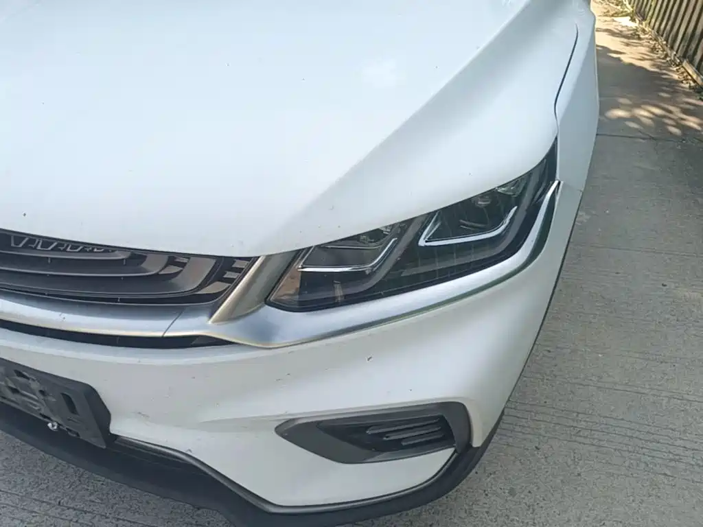 Geely Binyue — миниатюра 24