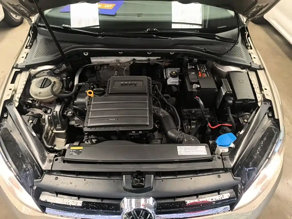 Volkswagen Golf — миниатюра 20