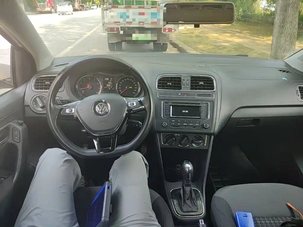 Volkswagen Polo — миниатюра 10