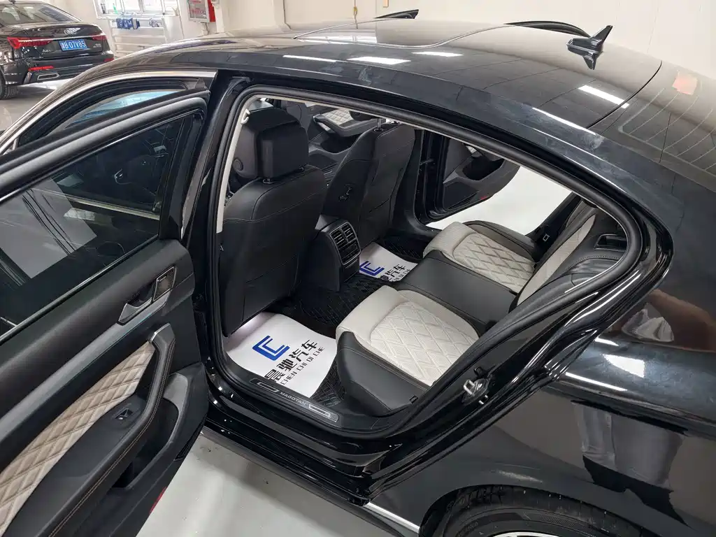 Volkswagen Magotan — миниатюра 13
