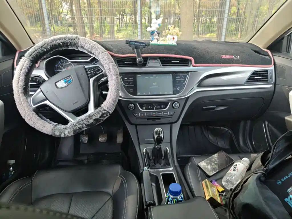 Geely Emgrand — миниатюра 16