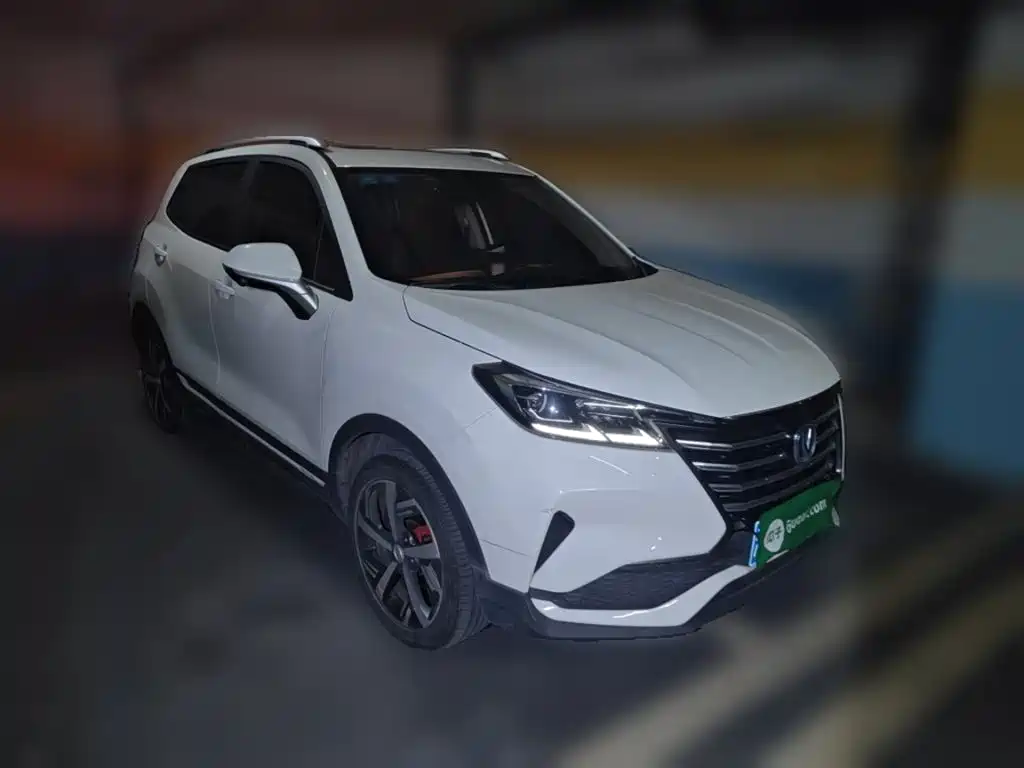 CHANGAN CS15