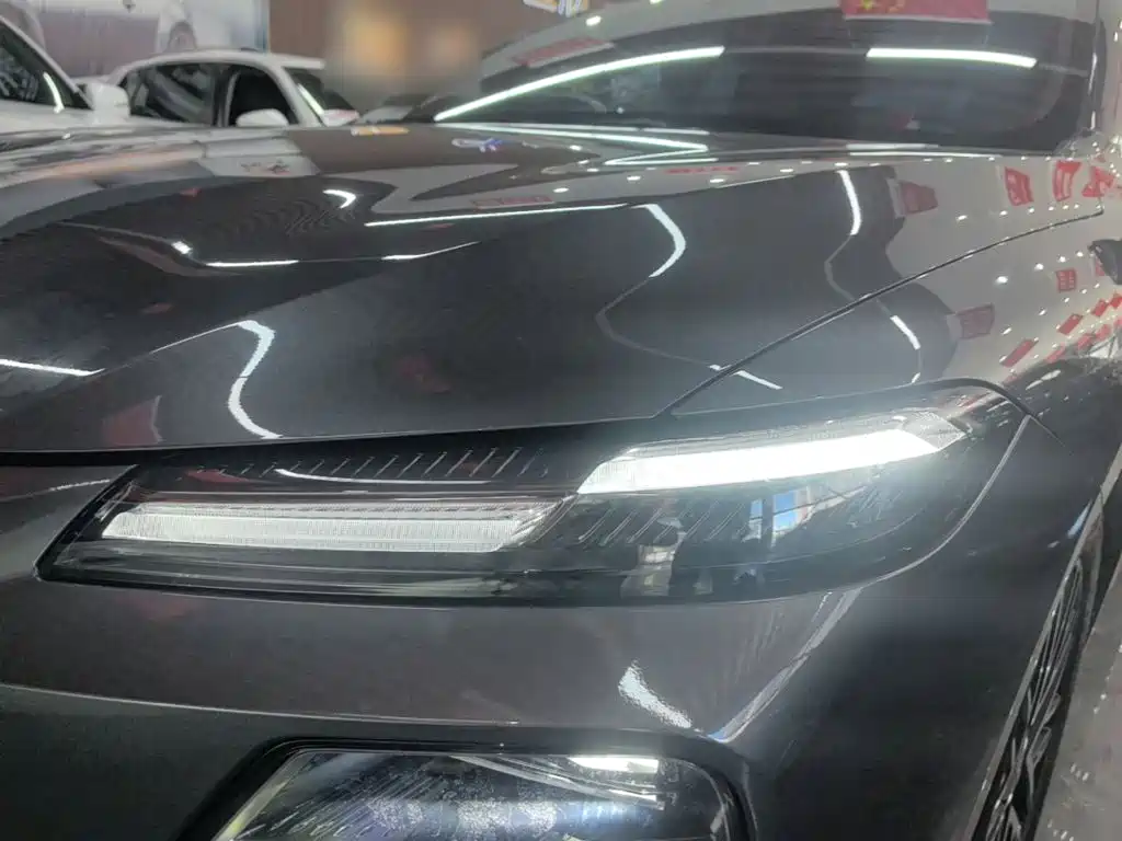 Roewe M7 DMH — миниатюра 24