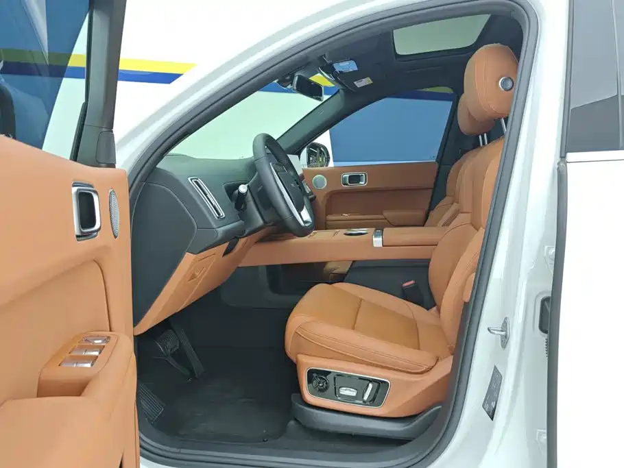 Li Auto Li L7 — миниатюра 9
