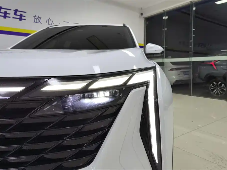 GEELY AUTOMOBILE BOYUE L