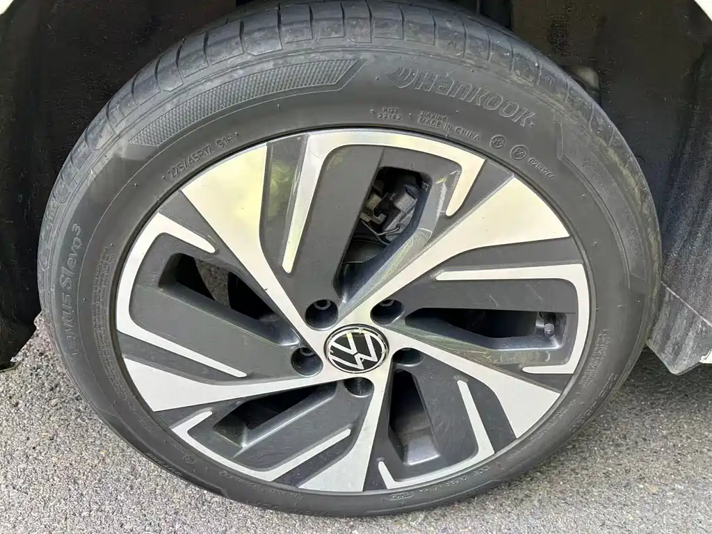 Volkswagen Bora — миниатюра 12