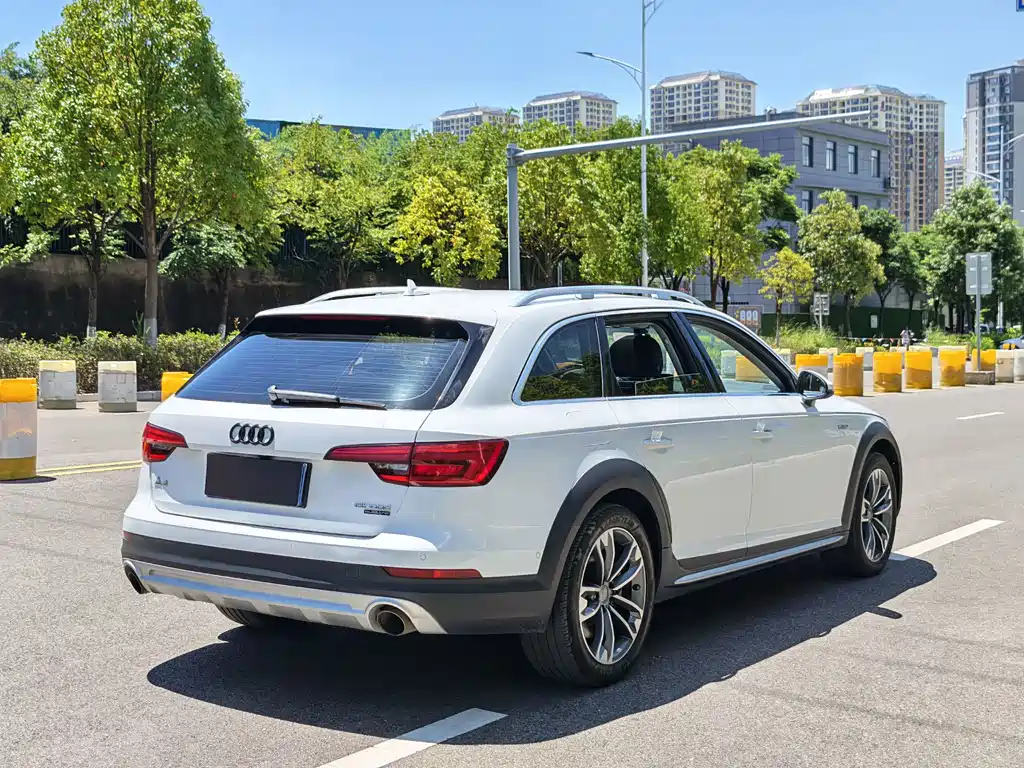 Audi A4 (Import) — миниатюра 9