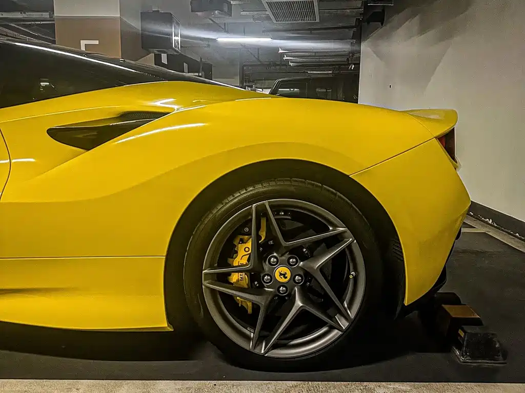 Ferrari F8 — миниатюра 3