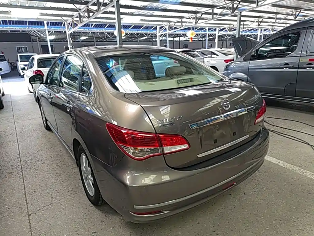 Nissan Sylphy — миниатюра 5