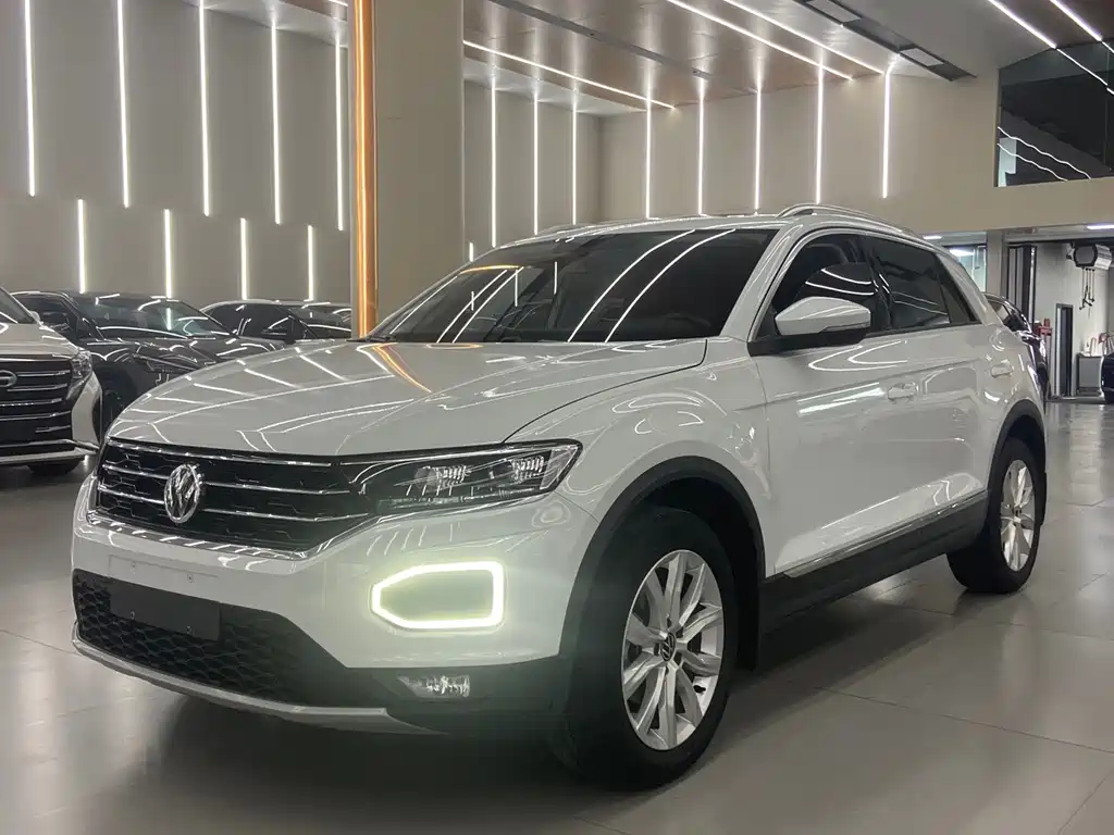 2022 Volkswagen T-Roc - zdjęcie 1 z 9