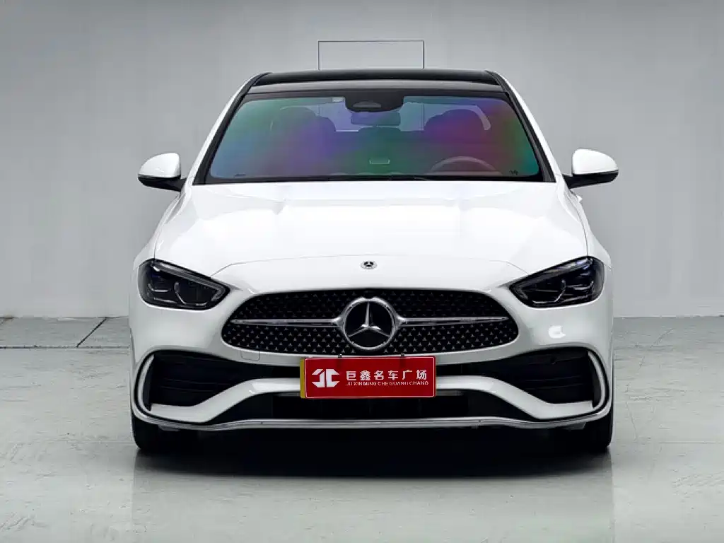 Mercedes-Benz C-Class — миниатюра 2