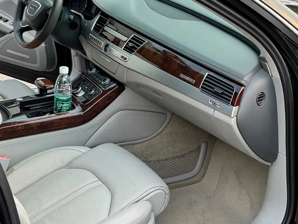 Audi A8 — миниатюра 15