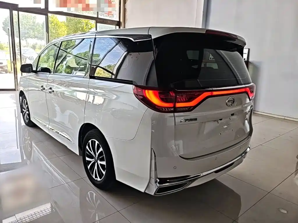 GAC Motor Trumpchi M8 — миниатюра 5