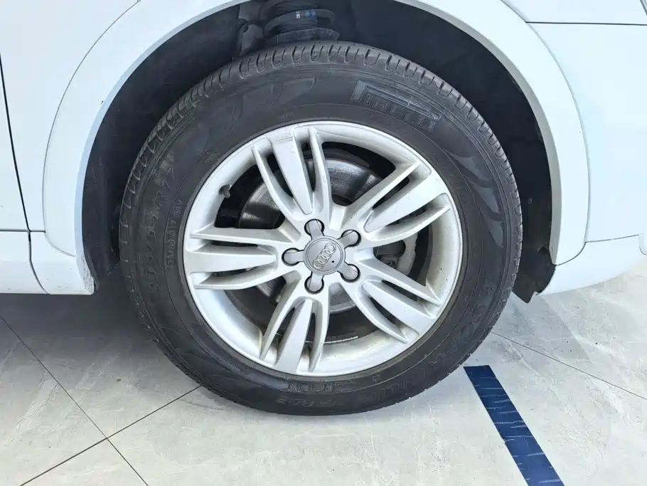 Audi Q3 — миниатюра 6