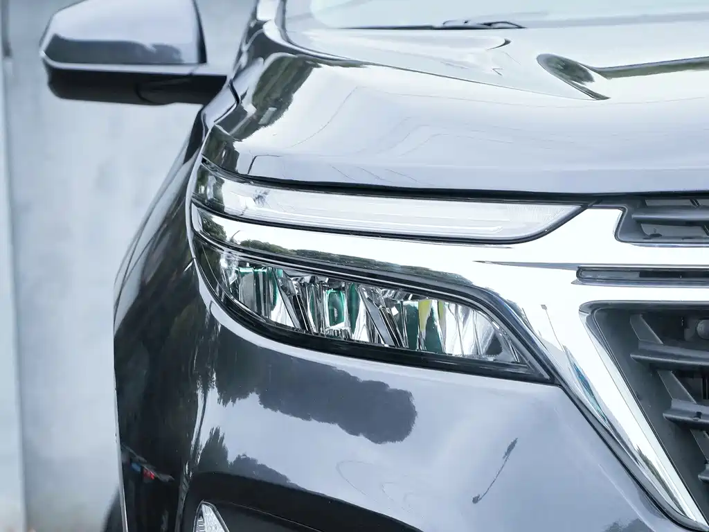 Chevrolet Equinox — миниатюра 7