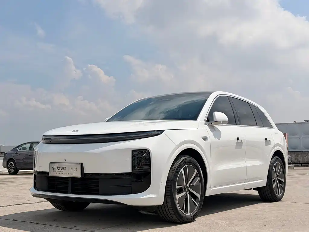 2024 Li Xiang L6 - zdjęcie 1 z 12