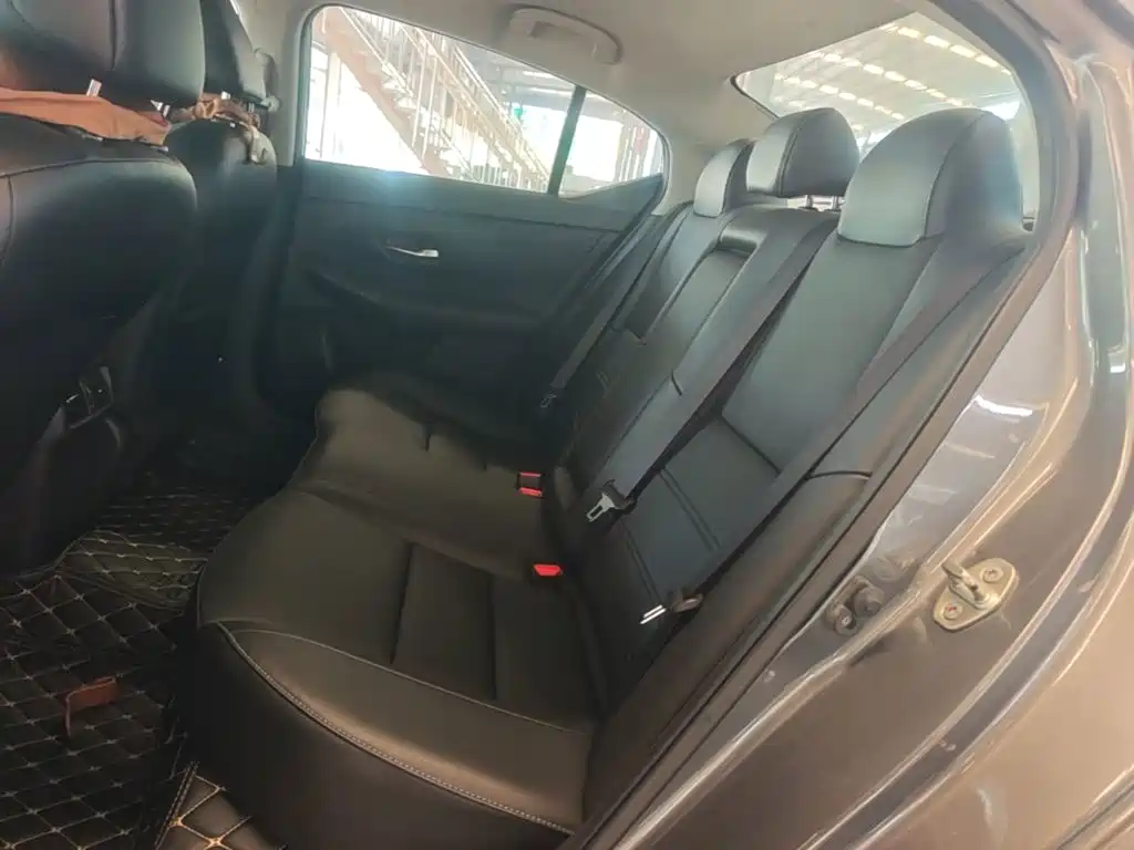 Nissan Sylphy — миниатюра 17