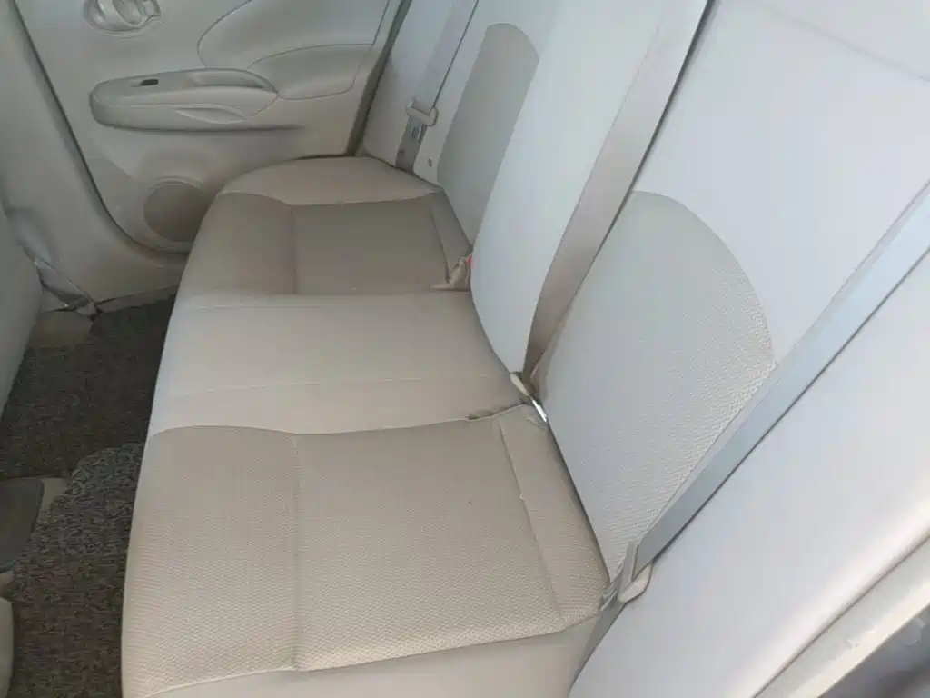 Nissan Sunny — миниатюра 17