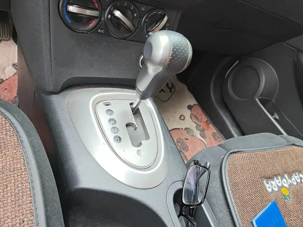 Nissan Qashqai — миниатюра 15