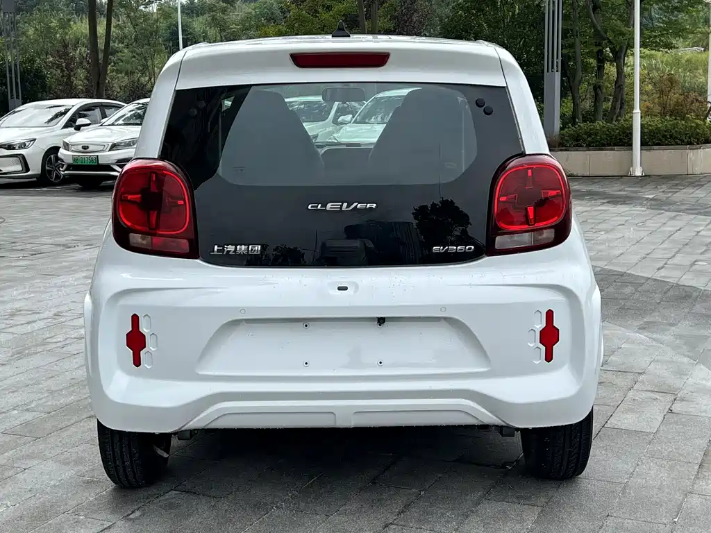 Roewe Clever — миниатюра 5