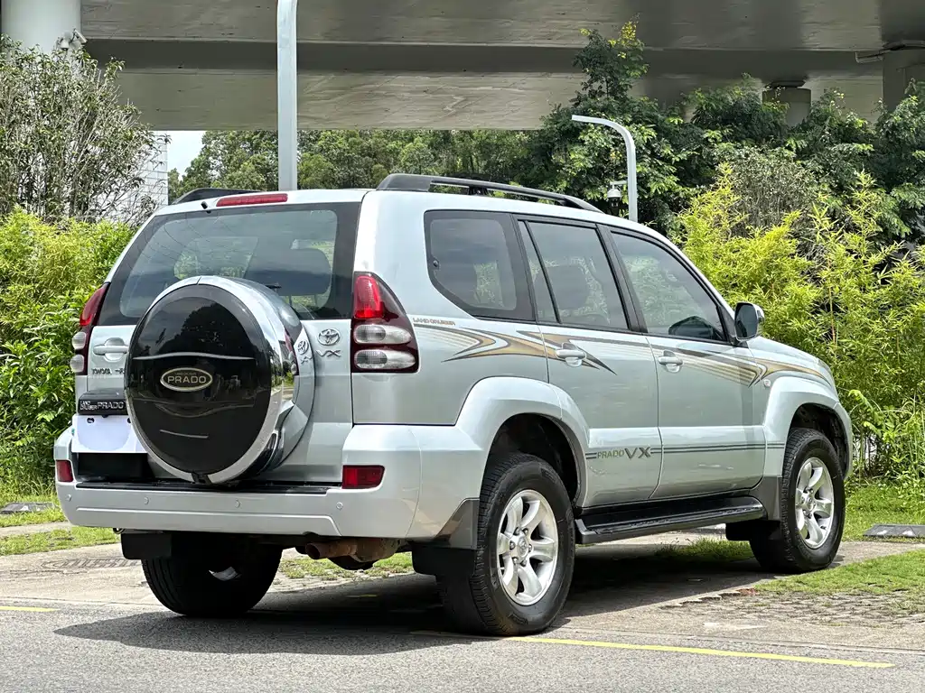 Toyota Prado — миниатюра 4
