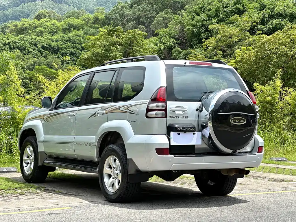 Toyota Prado — миниатюра 6