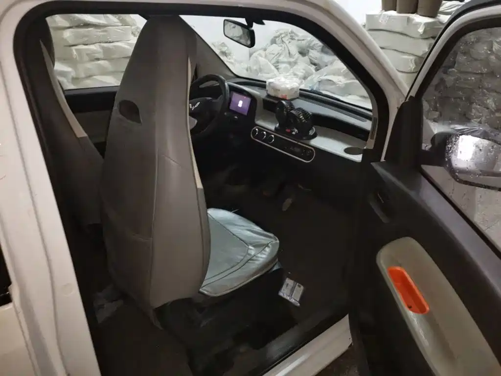 Wuling MINIEV — миниатюра 19
