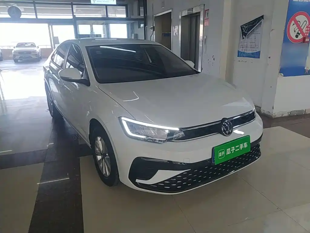 Volkswagen Lavida — миниатюра 4