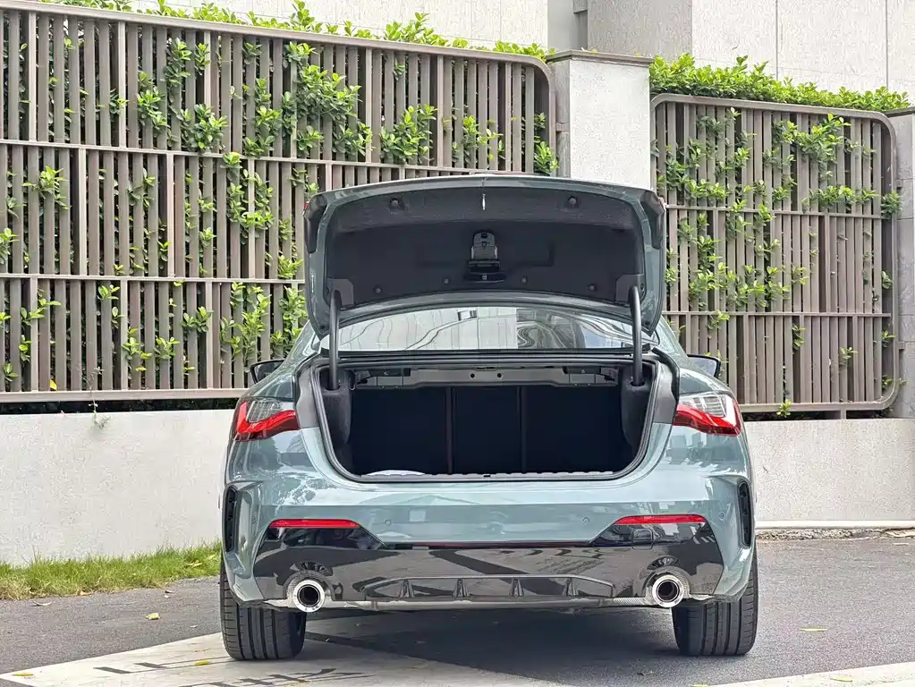 BMW 4 Series — миниатюра 6