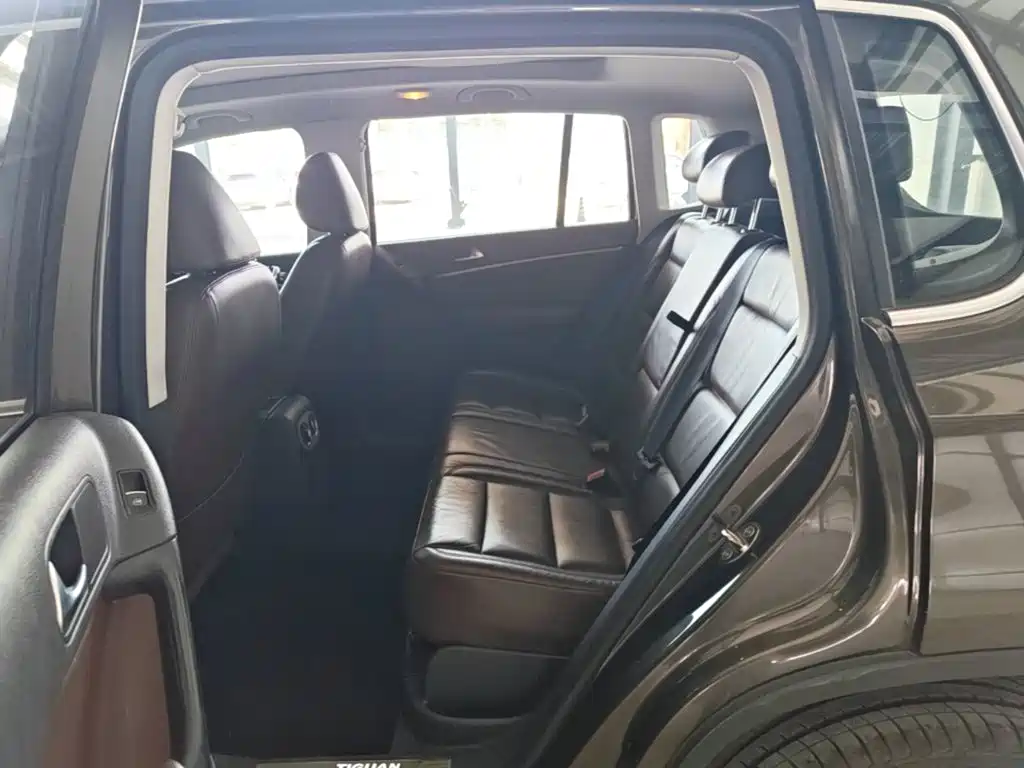 Volkswagen Tiguan — миниатюра 17