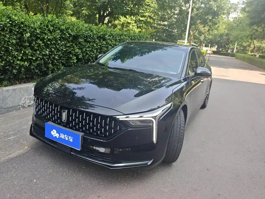 2022 Bestune B70 - zdjęcie 1 z 16