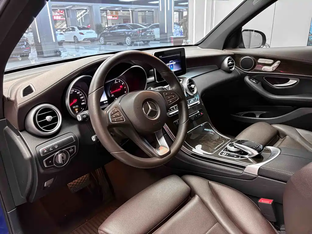 Mercedes-Benz GLC — миниатюра 5
