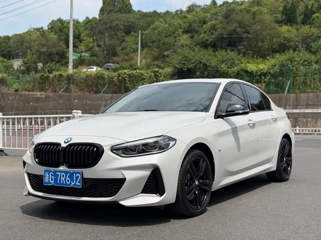 2023 BMW 1er - zdjęcie 1 z 15